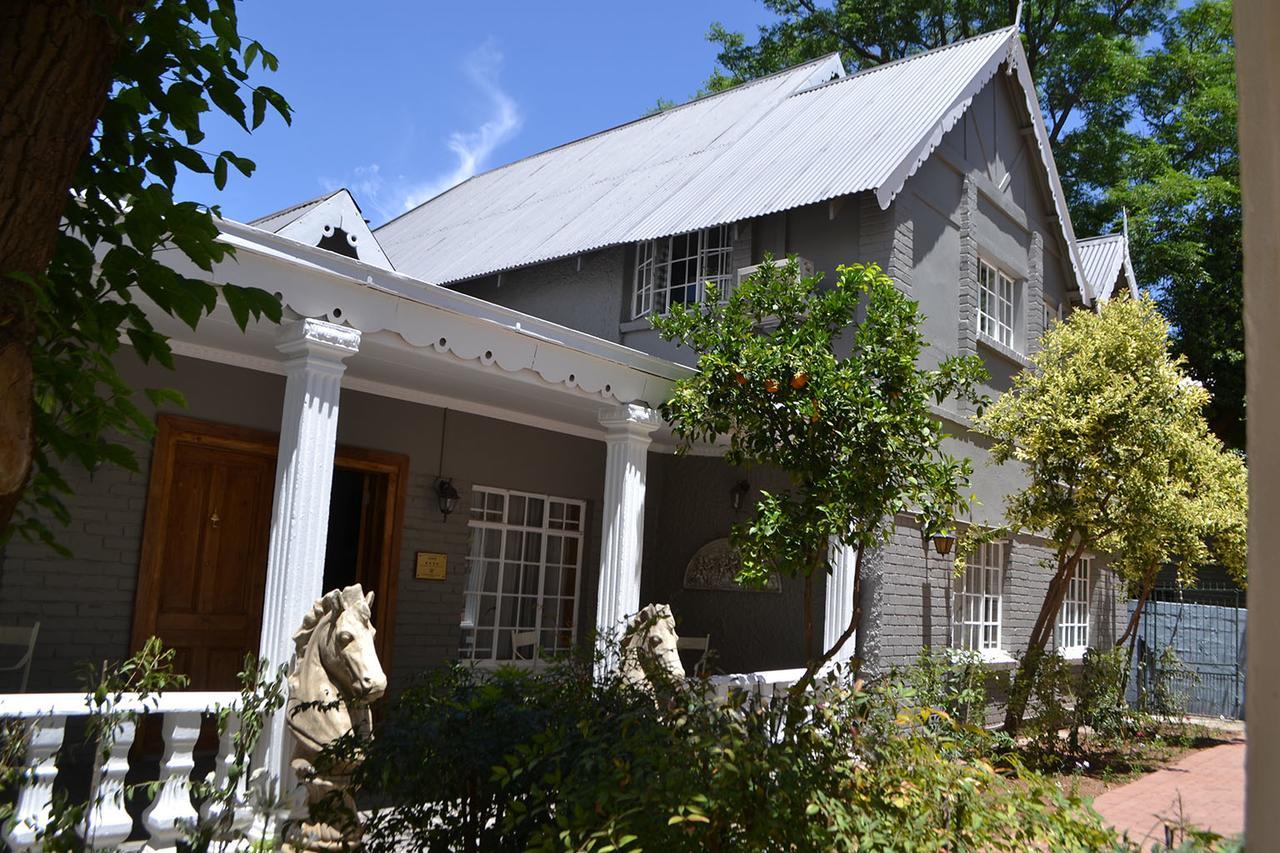 Hobbit Boutique Hotel Bloemfontein Extérieur photo